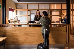 Lobby - Hotel Restaurant Zalen Hoogeerd (Niftrik)