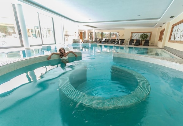 Pool - Alp Holiday Dolomiti (Dimaro Folgarida)