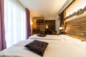 Room - Alp Holiday Dolomiti (Dimaro Folgarida)