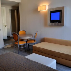Living area - Residence La Repubblica & Piazza Della Repubblica, 4 (Florence)