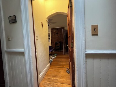 Historic 1886 German Bakery Home Near Ferry & Verrazano