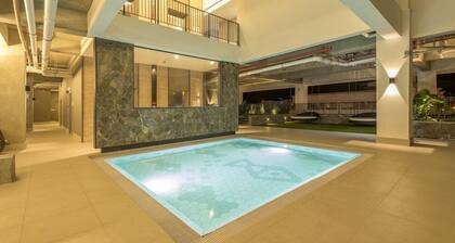 Jinhold Hotel And Serviced Apartment