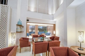 Nội thất