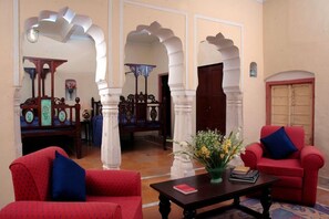 Interior - Mandawa Castle (Jhunjhunu)
