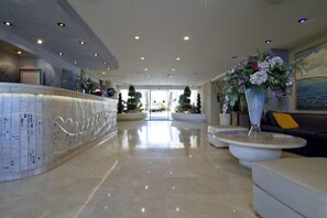 Lobby - Mediterraneo Sitges Hotel & Apartments (Sitges)