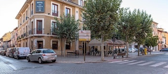 Hotel Maria De Molina