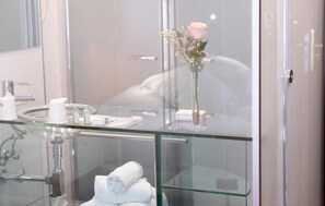 Bathroom - Don Juan De Austria (Jarandilla de la Vera)
