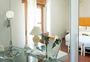 Room - Don Juan De Austria (Jarandilla de la Vera)