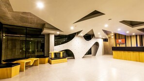Lobby - B2 Phuket (Ratsada)