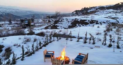 200 Year old Guesthouse 10 min From Faqra Club