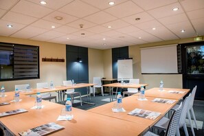 Meeting facility - Brit Hotel Brasserie Du Cap (Perigny)