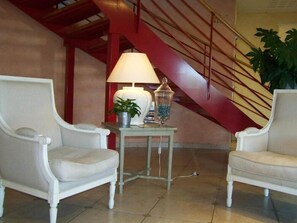 Interior - Brit Hotel Nogent Le Rotrou - Hotel Du Perche (Nogent-le-Rotrou)