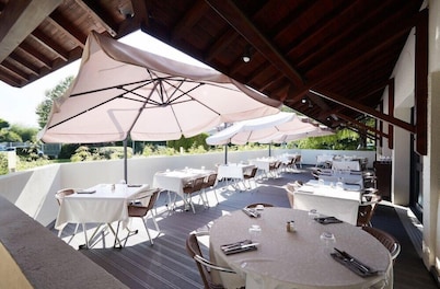 Hotel La Cle Des Champs
