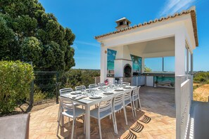 Outdoor dining - Monte Da Poupa - 7 bedroom villa - Sleeps 14 (Albufeira)