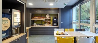 B&B Hotel Evry Lisses 3 Etoiles