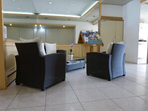 Lobby - Contact Hotel Terminus (Nantes)