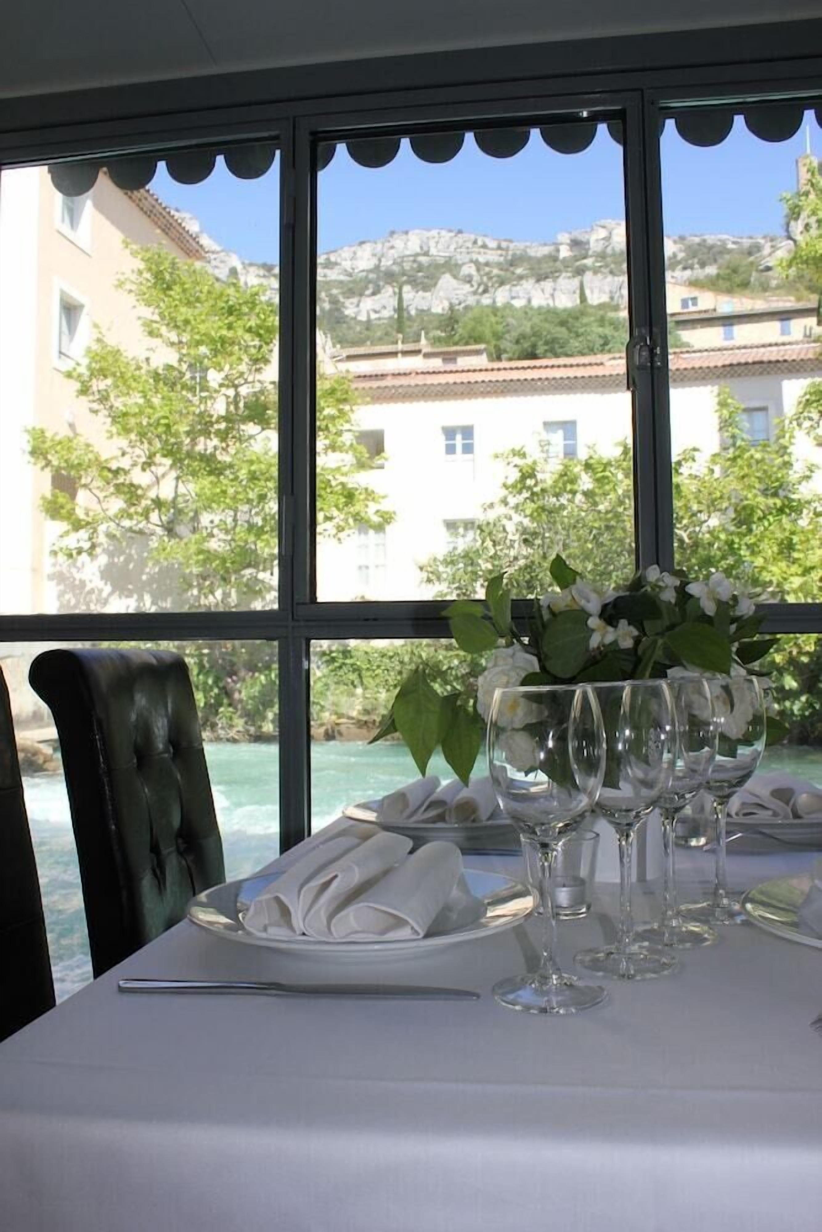 تناول الطعام