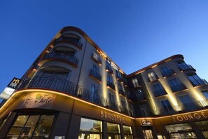 Exterior - Du Berry (Saint-Nazaire)