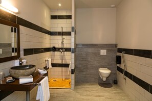 Bathroom - Inter-hotel Le Ya'tis (Saint-Laurent-des-Arbres)