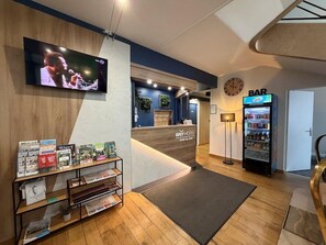 Lobby - P'tit Dej Hotel Niort (Niort)