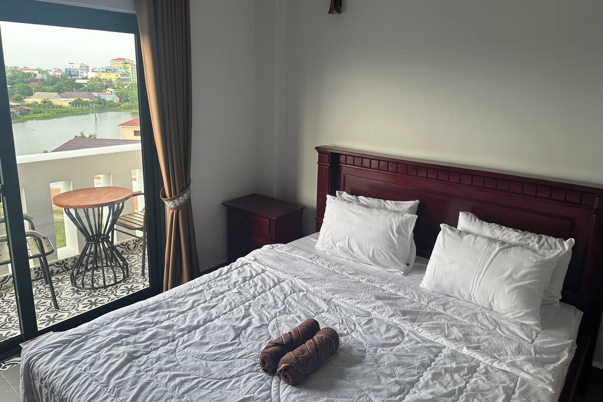公寓, 阳台 | 笔记本电脑工作区、免费 WiFi、床单