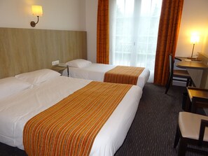 Room - Brit Hotel La Croix Blanche (Sainte-Anne-d'Auray)