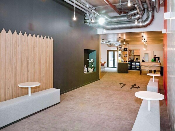 Lobby - Ibis Styles Chlons-en-champagne Centre (Chalons-en-Champagne)
