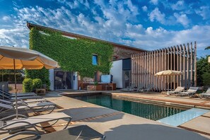 Pool - Domaine de Champlong Golf & SPA (Villerest)