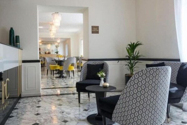 Dining - Quality Hotel Carlton Beaulieu (Beaulieu-sur-Mer)