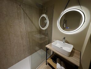 Bathroom - Best Western Hotel de la Plage Normandie (Asnelles)