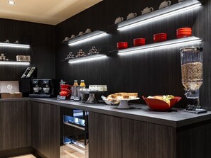 Dining - Citotel Leopol (Lorient)