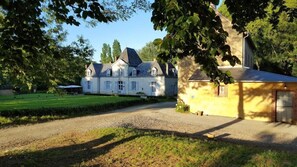 Exterior - Domaine De Chatenay (Saint-Saturnin)