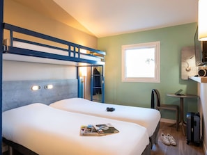 Room - Ibis Budget Nuits-saint-georges (Nuits-Saint-Georges)