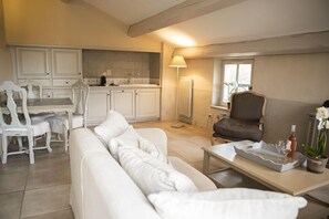 Living area - Le Couvent D'herepian (Herepian)