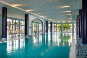 Una piscina techada