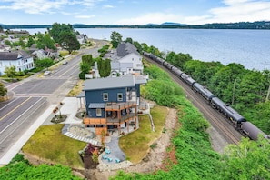 Exterior - Cedar Hollow House (Blaine)