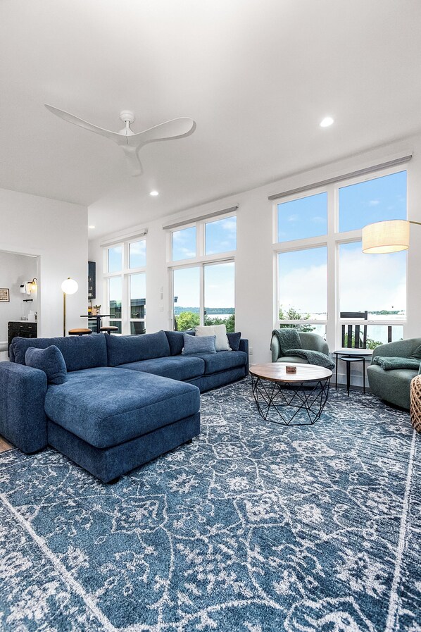 Apartment | Living area