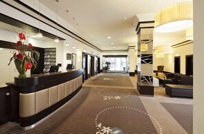 Lobby - Best Hotel Zeller (Koenigsbrunn)