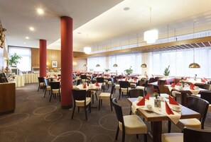 Dining - Best Hotel Zeller (Koenigsbrunn)