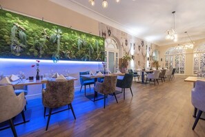 Dining - Ringhotel Waldhotel Heiligenhaus (Heiligenhaus)