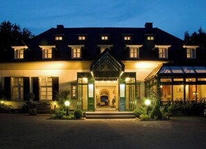 Exterior - Ringhotel Waldhotel Heiligenhaus (Heiligenhaus)