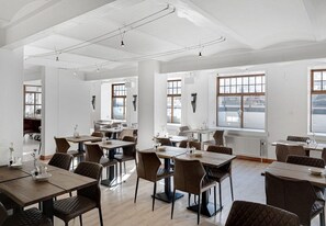 Dining - Hotel Phnix Brnderslev (Bronderslev)