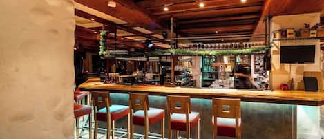 Bar (en la propiedad)