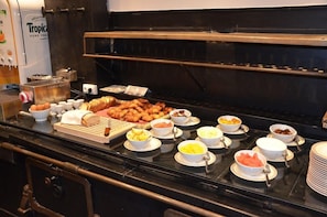 Dining - Hotel du Dauphin (L'Aigle)