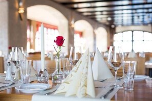 Dining - Stryn (Stryn)