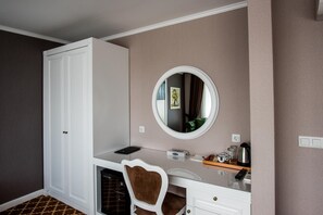 Interior - Arpesos (Kardzali)