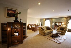 Living area - Broadhaven Bay Hotel (Belmullet)