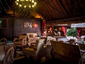 Dining - Ratua Island Resort And Spa (Ratua Island)