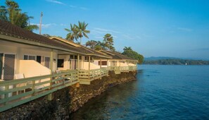 Exterior - Madang Resort Hotel (Madang)