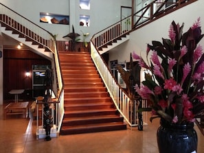 Interior - Madang Resort Hotel (Madang)